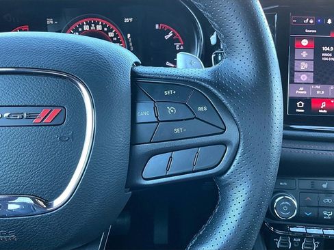 Used 2025 Dodge Durango GT image 19