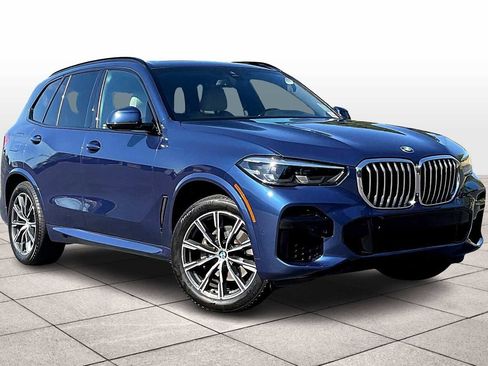 Used 2022 BMW X5 xDrive40i w/ M Sport Package image 2