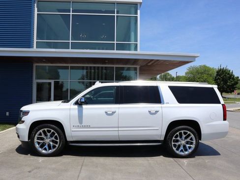 Used 2016 Chevrolet Suburban LTZ AWD/4WD image 6