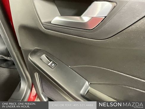 Used 2024 Ford Escape ST-Line w/ Tech Pack #1 image 23