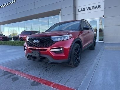 Used 2023 Ford Explorer ST-Line w/ Class IV Trailer Tow Package