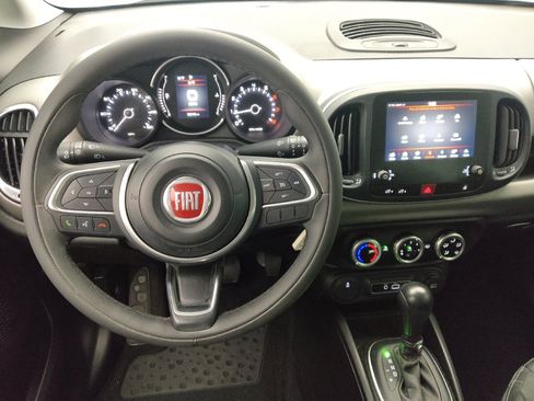 Used 2018 FIAT 500L Pop FWD image 22
