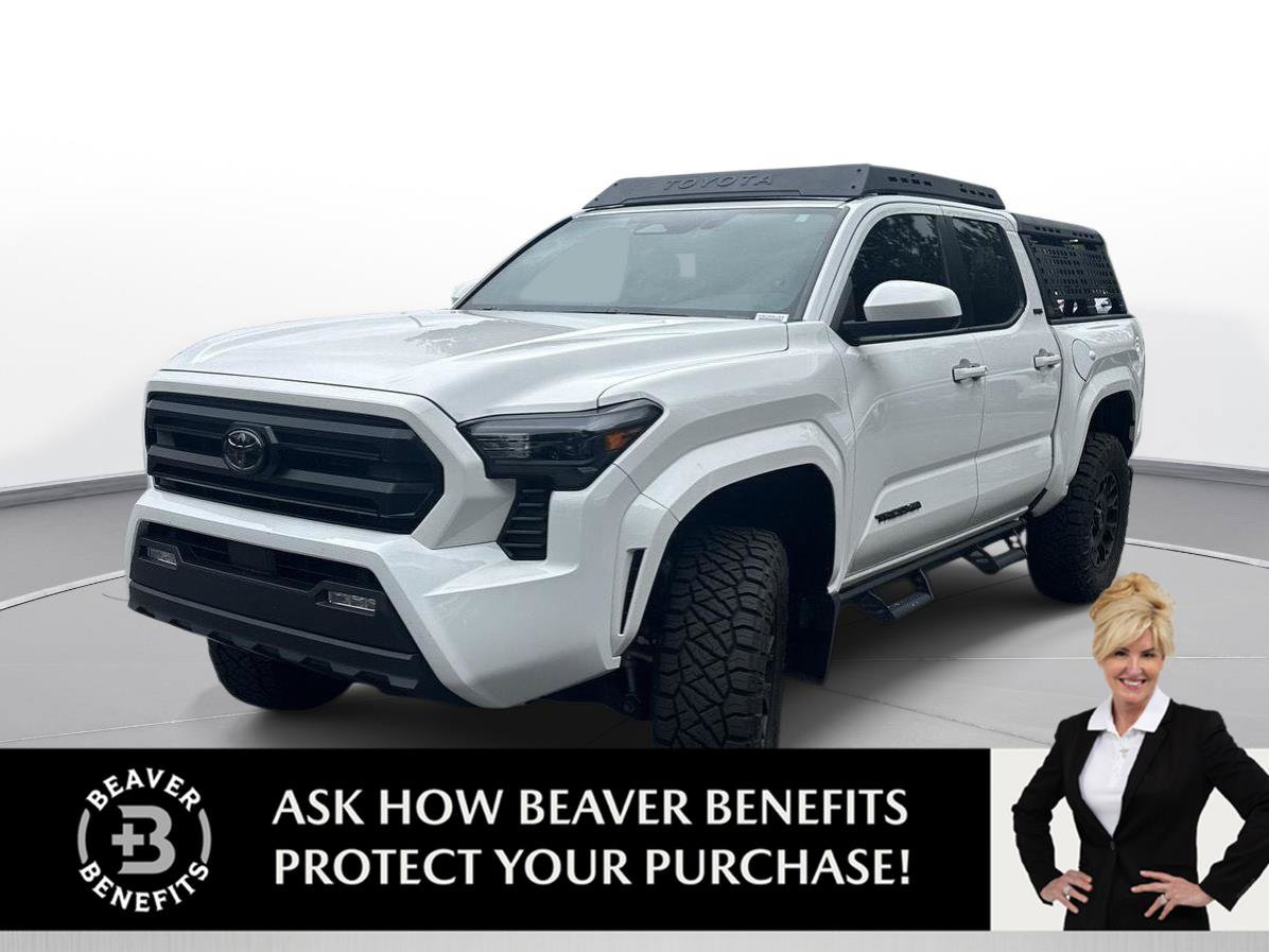 Certified 2025 Toyota Tacoma SR5 AWD/4WD image 1