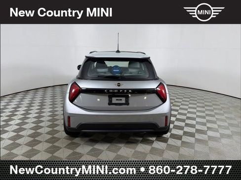 Certified 2025 MINI Cooper 2-Door Hardtop FWD image 6