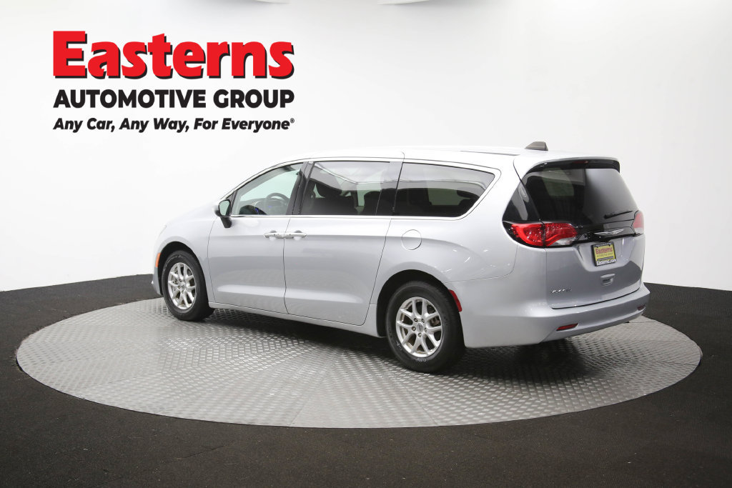 Used 2023 Chrysler Voyager LX FWD image 66