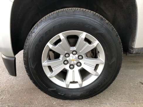 Used 2020 Chevrolet Colorado LT RWD image 4