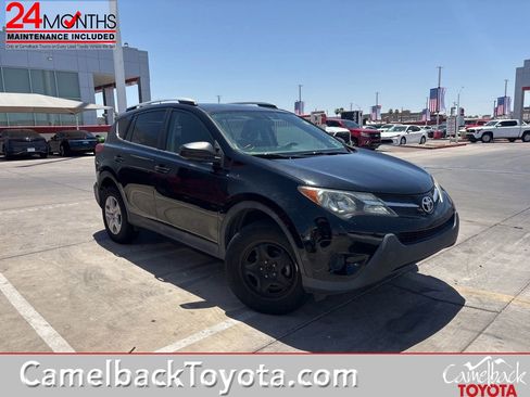Used 2015 Toyota RAV4 LE FWD image 1