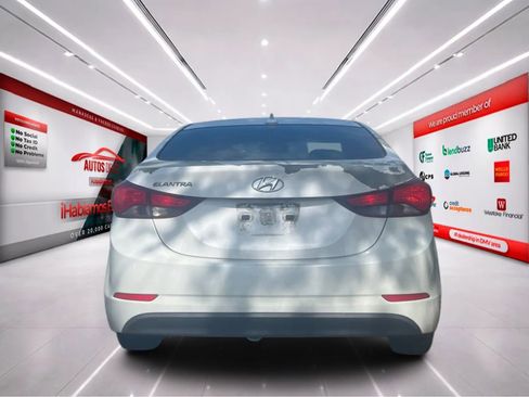 Used 2016 Hyundai Elantra SE FWD image 6