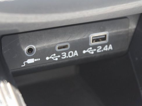 Certified 2023 Subaru Outback Limited image 20