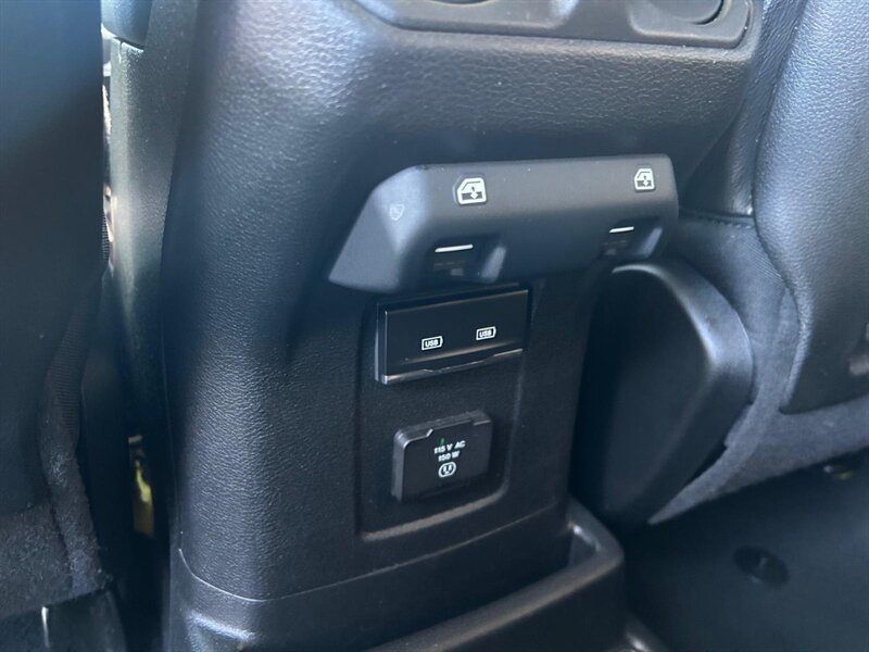 Used 2023 Jeep Wrangler Unlimited Rubicon 4xe AWD/4WD image 36