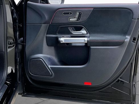 Certified 2023 Mercedes-Benz GLB 250 image 25