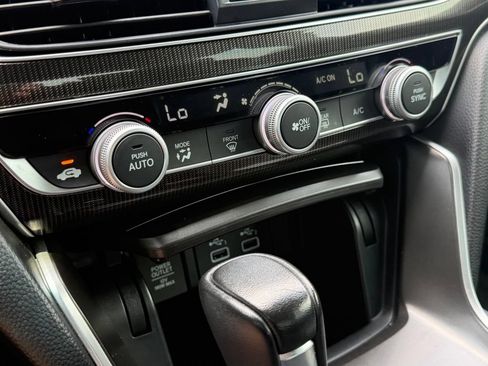 Used 2022 Honda Accord Sport image 21