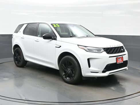 Used 2025 Land Rover Discovery Sport S AWD/4WD image 8