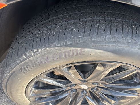 Used 2022 Cadillac Escalade Sport Platinum image 10