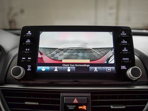 Used 2021 Honda Accord EX-L image 21