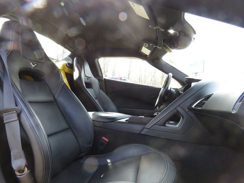 Used 2016 Chevrolet Corvette Z06 w/ 2LZ Preferred Equipment Group RWD image 13