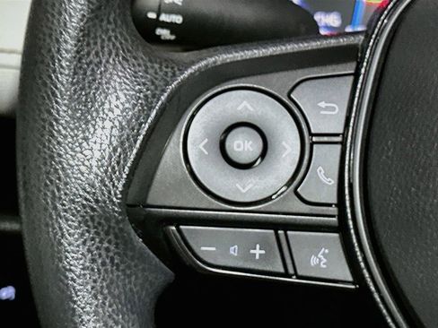 Used 2023 Toyota RAV4 XLE image 31