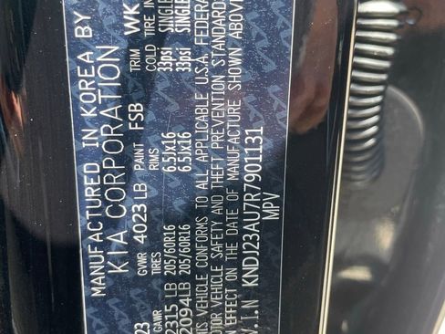 Used 2024 Kia Soul LX w/ Option Group 015 FWD image 27