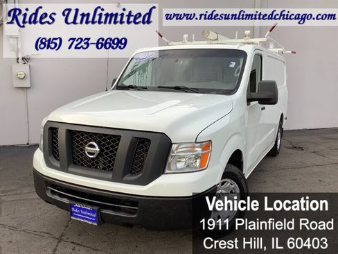 Used 2017 Nissan NV 1500 SV RWD image 2
