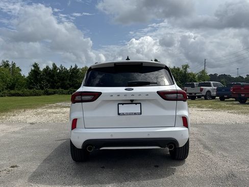 Used 2023 Ford Escape ST-Line w/ Tech Pack #1 FWD image 6
