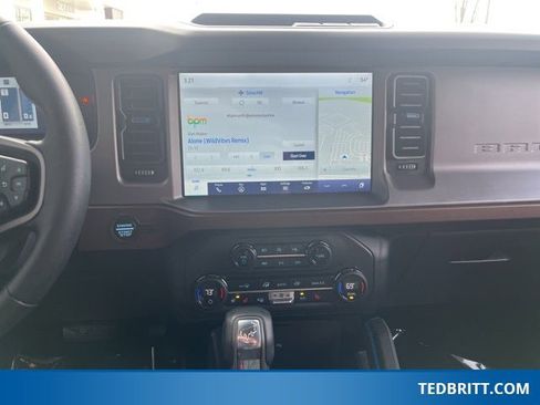 Used 2023 Ford Bronco Outer Banks image 31