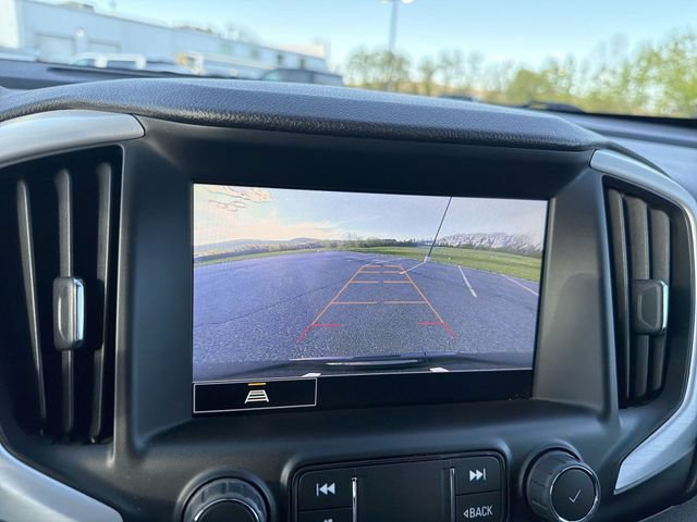 Used 2024 GMC Terrain SLT AWD/4WD image 14