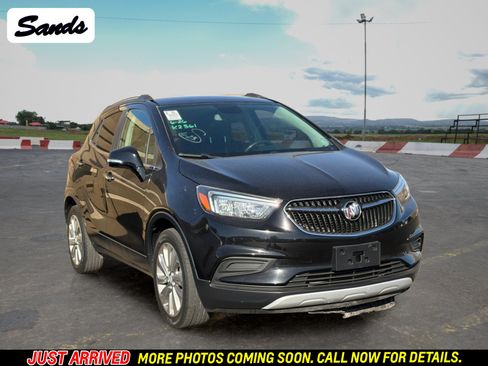 Used 2019 Buick Encore Preferred FWD image 1