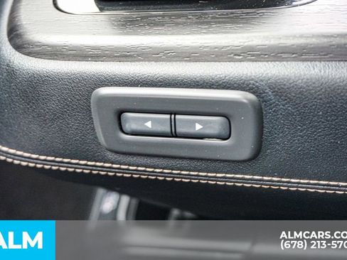 Used 2024 Nissan Ariya FWD image 44