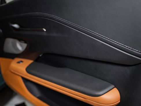 New 2026 Aston Martin V8 Vantage Roadster image 37