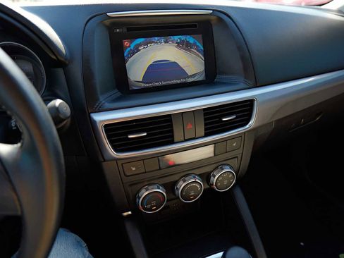 Used 2016 MAZDA CX-5 Touring image 16