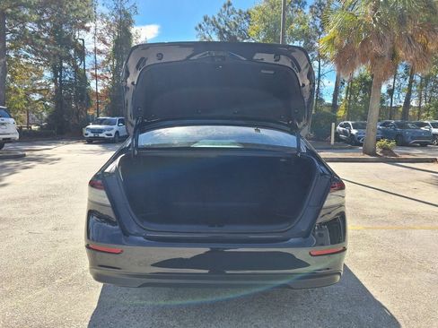 Used 2024 Honda Accord LX image 25