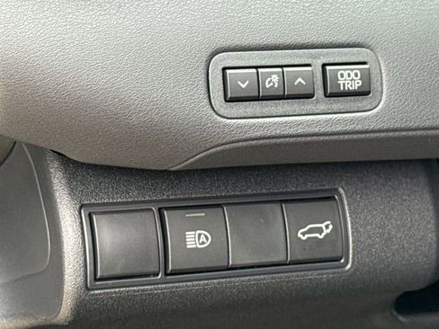 New 2026 Toyota C-HR AWD/4WD image 22