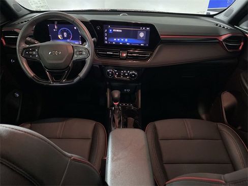 Certified 2025 Chevrolet TrailBlazer RS w/ Convenience Package image 25