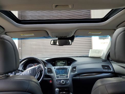 Used 2017 Acura RLX w/ Advance Package image 29