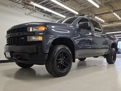 Used 2022 Chevrolet Silverado 1500 Custom Trail Boss w/ Safety Confidence Package AWD/4WD image 15