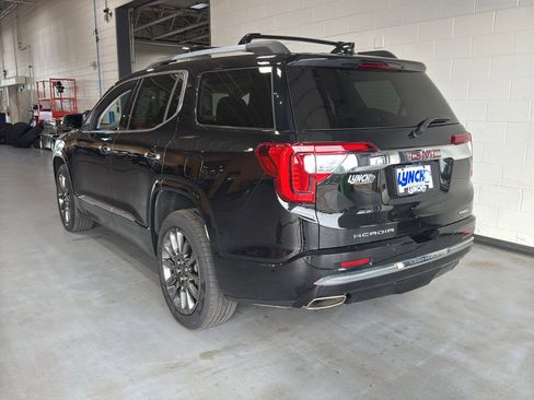 Used 2023 GMC Acadia Denali w/ Black Diamond Edition AWD/4WD image 3