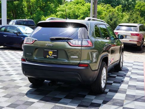 Used 2019 Jeep Cherokee Latitude w/ Popular Appearance Group AWD/4WD image 17