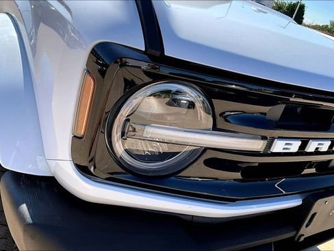 Used 2022 Ford Bronco Outer Banks image 31