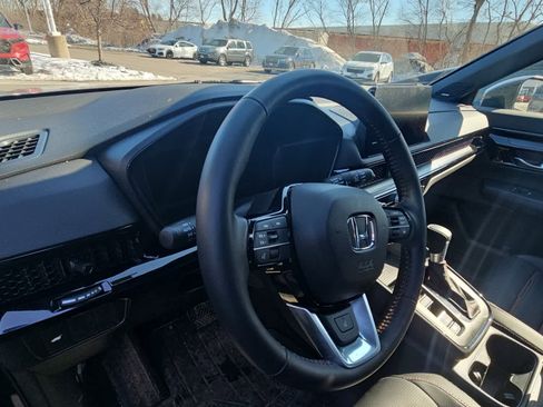 Used 2026 Honda CR-V Sport Touring image 5
