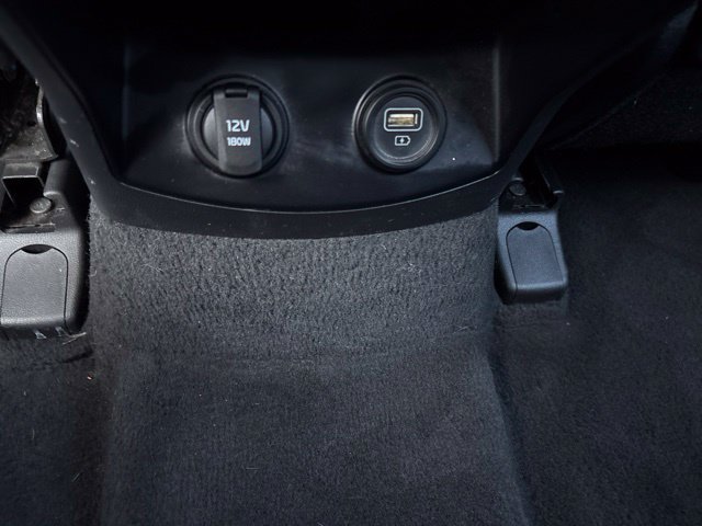 Certified 2023 Kia Sorento LX FWD image 32
