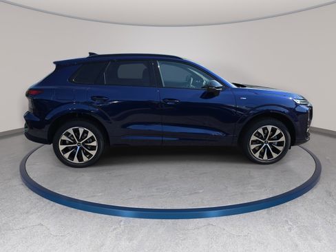 New 2026 Audi Q3 quattro 2.0T AWD/4WD image 4