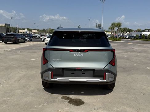 New 2027 Kia Seltos EX FWD image 5