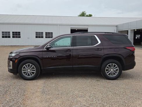 Used 2023 Chevrolet Traverse LT FWD image 41