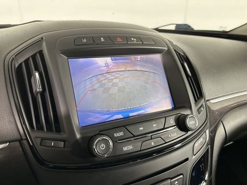 Used 2016 Buick Regal Premium w/ Driver Confidence Package #1 image 18