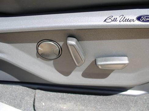 New 2027 Ford Expedition Platinum w/ Driver's Package RWD image 8