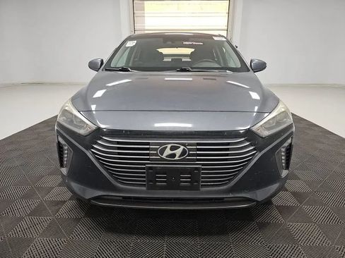Used 2019 Hyundai Ioniq SEL FWD image 3
