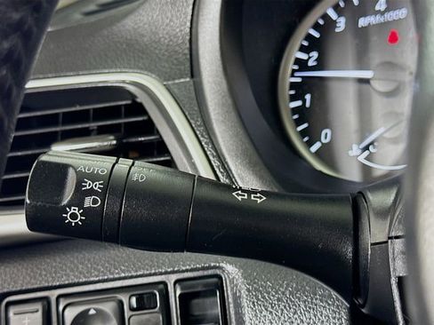 Used 2019 Nissan Sentra SR image 14