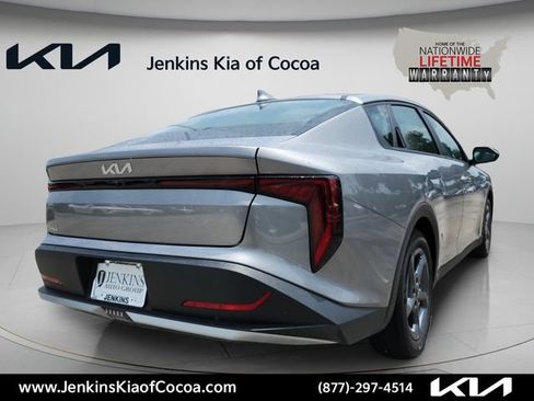 New 2026 Kia K4 FWD image 5