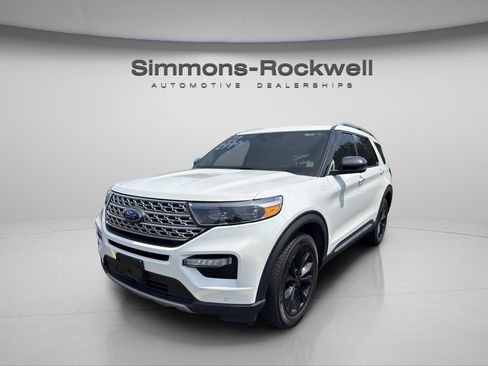 Used 2022 Ford Explorer Limited w/ Class IV Trailer Tow Package AWD/4WD image 1