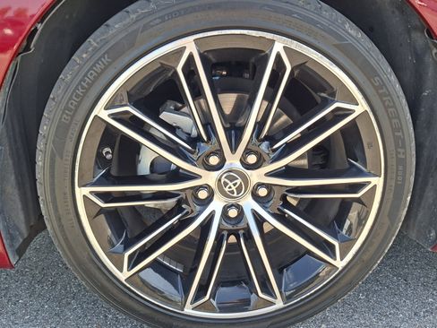 Used 2019 Toyota Avalon Touring FWD image 24